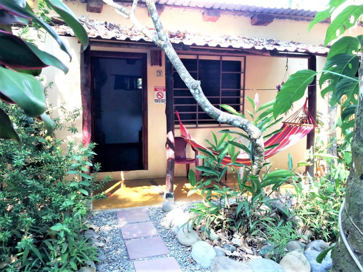 Hotel Tropical Sands Dominical Exterior photo